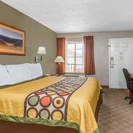 Fairbridge Inn Express Метейри Экстерьер фото