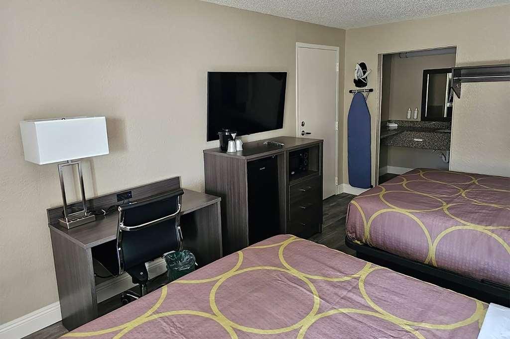 Fairbridge Inn Express Метейри Номер фото