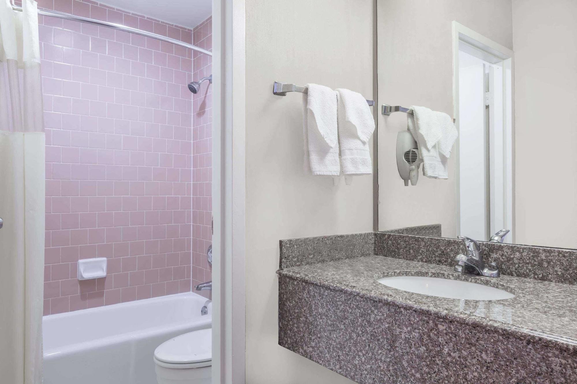 Fairbridge Inn Express Метейри Экстерьер фото