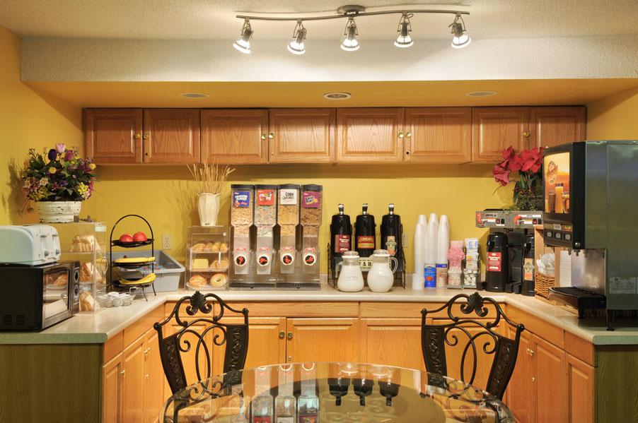 Fairbridge Inn Express Метейри Ресторан фото
